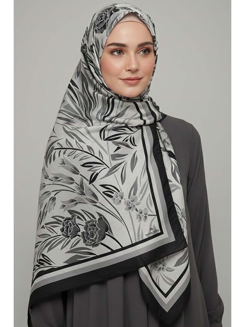 Floral Essence Serisi Pamuk Şal Gri - 28111-GRI