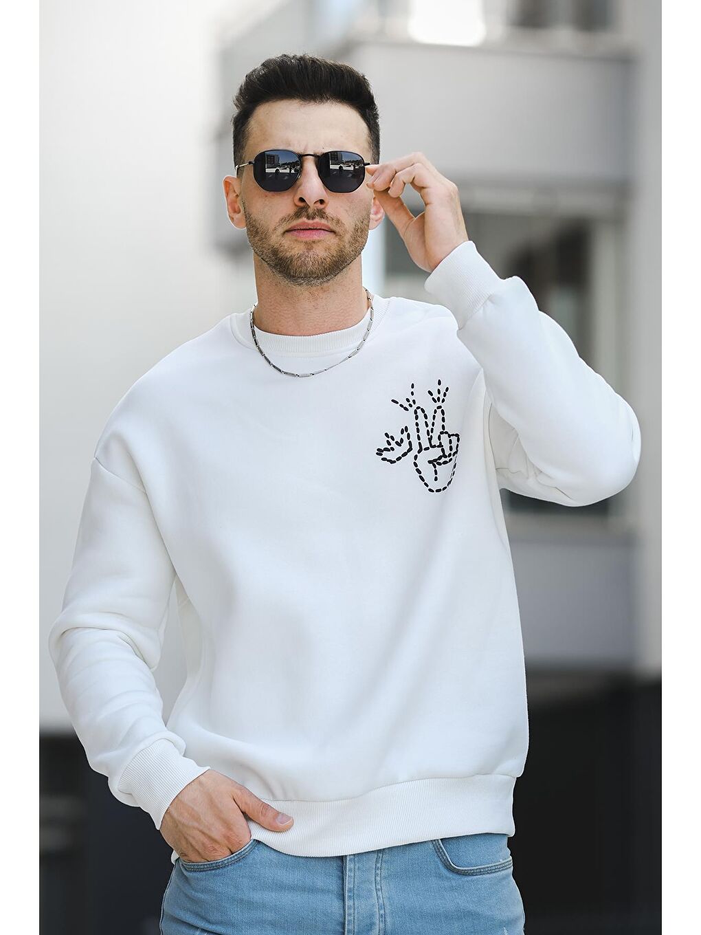Ekru Üç İplik Şardonlu Sırt Baskılı Bisiklet Yaka  Erkek Sweatshirt-1