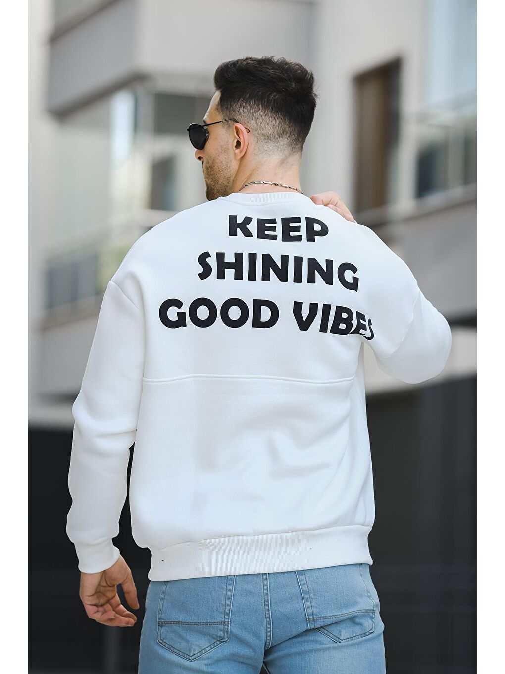 Ekru Üç İplik Şardonlu Sırt Baskılı Bisiklet Yaka  Erkek Sweatshirt-2