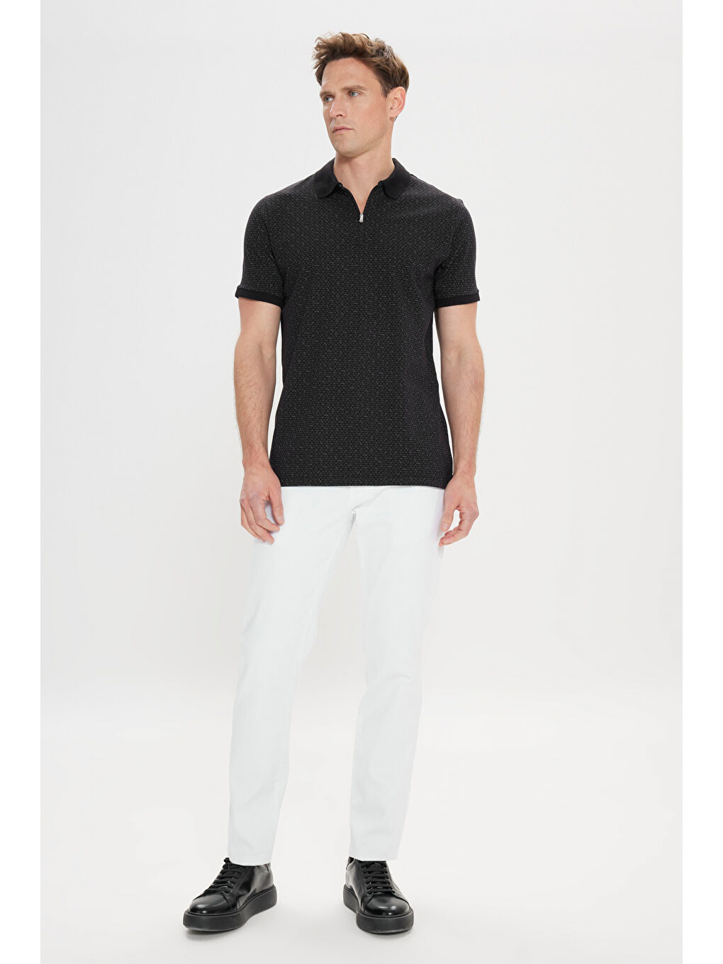 Erkek Siyah Slim Fit Dar Kesim %100 Pamuk Desenli Polo Yaka Tişört-1
