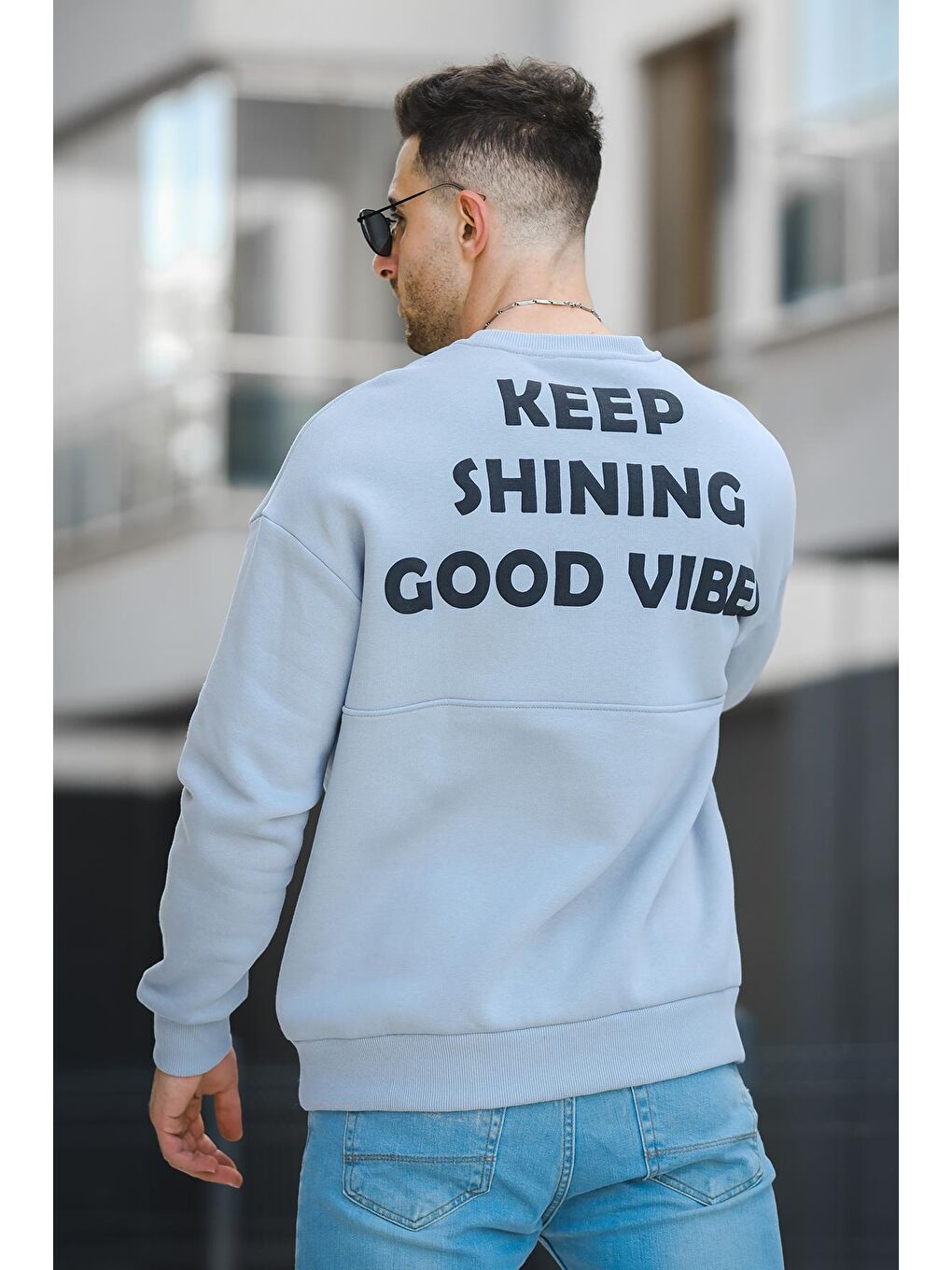 Gri Üç İplik Şardonlu Sırt Baskılı Bisiklet Yaka  Erkek Sweatshirt-3