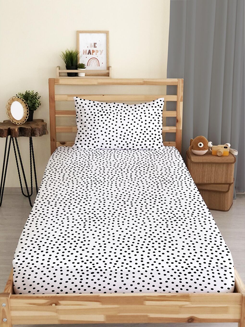 Karışık Puantiye Desenli Baskılı Tek Kişilik Lastikli Çarşaf Seti