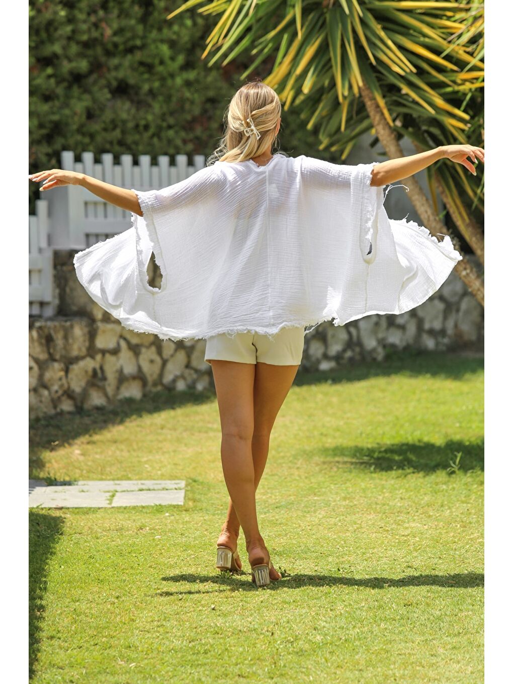 Beyaz Düşük Kol Kapamasız Çift Cepli Yıkamalı Dokuma Casual Müslin Kimono Ceket-7