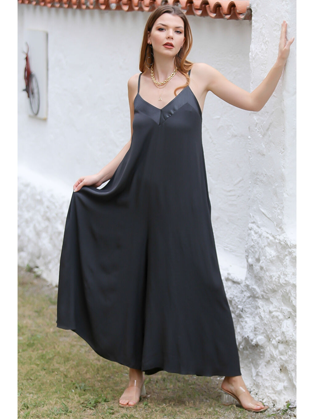 İtalyan Antrasit V Yaka Askılı Dokuma Bol Paça Casual Viskon Tulum-6