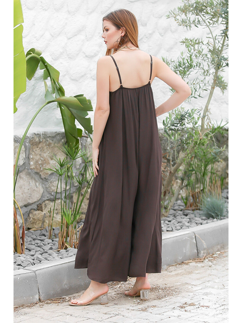 İtalyan Kahverengi V Yaka Askılı Dokuma Bol Paça Casual Viskon Tulum-7