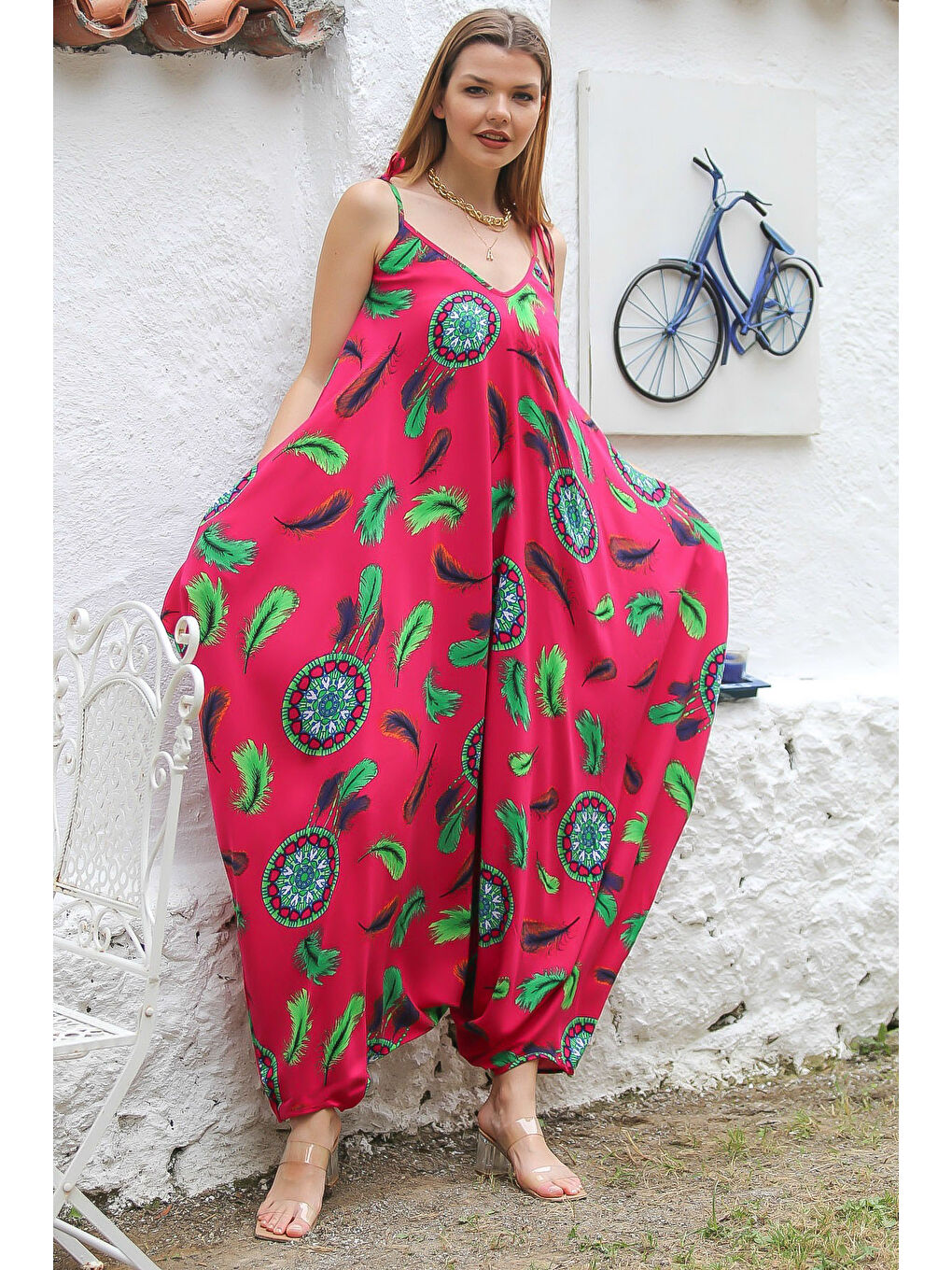 Fuşya V Yaka Askılı Cepli Allover Baskılı Dokuma Oversize Şalvar Paça Casual Tulum-6