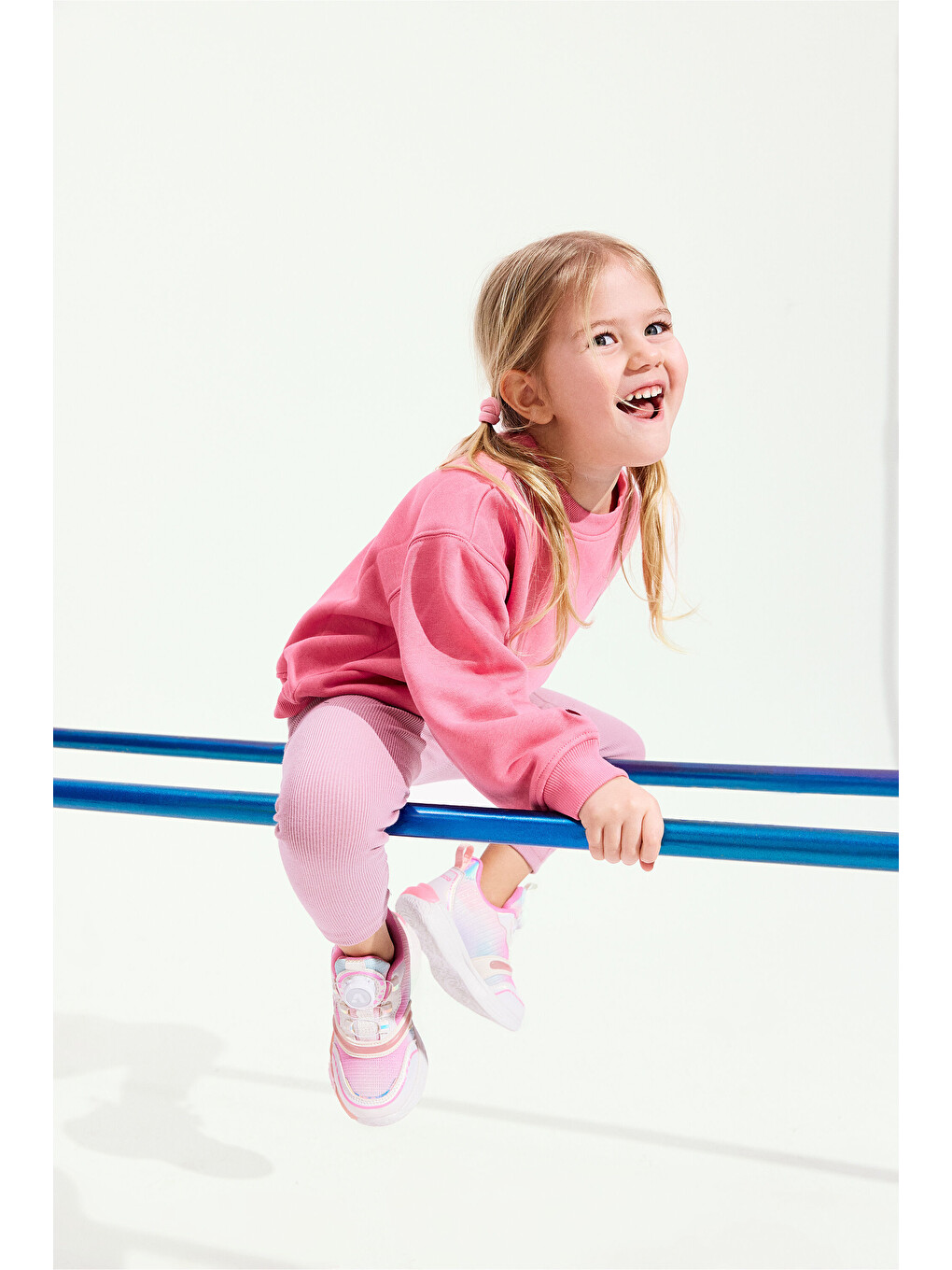 Yusi Işıklı Kız Bebek Beyaz Sneaker-3