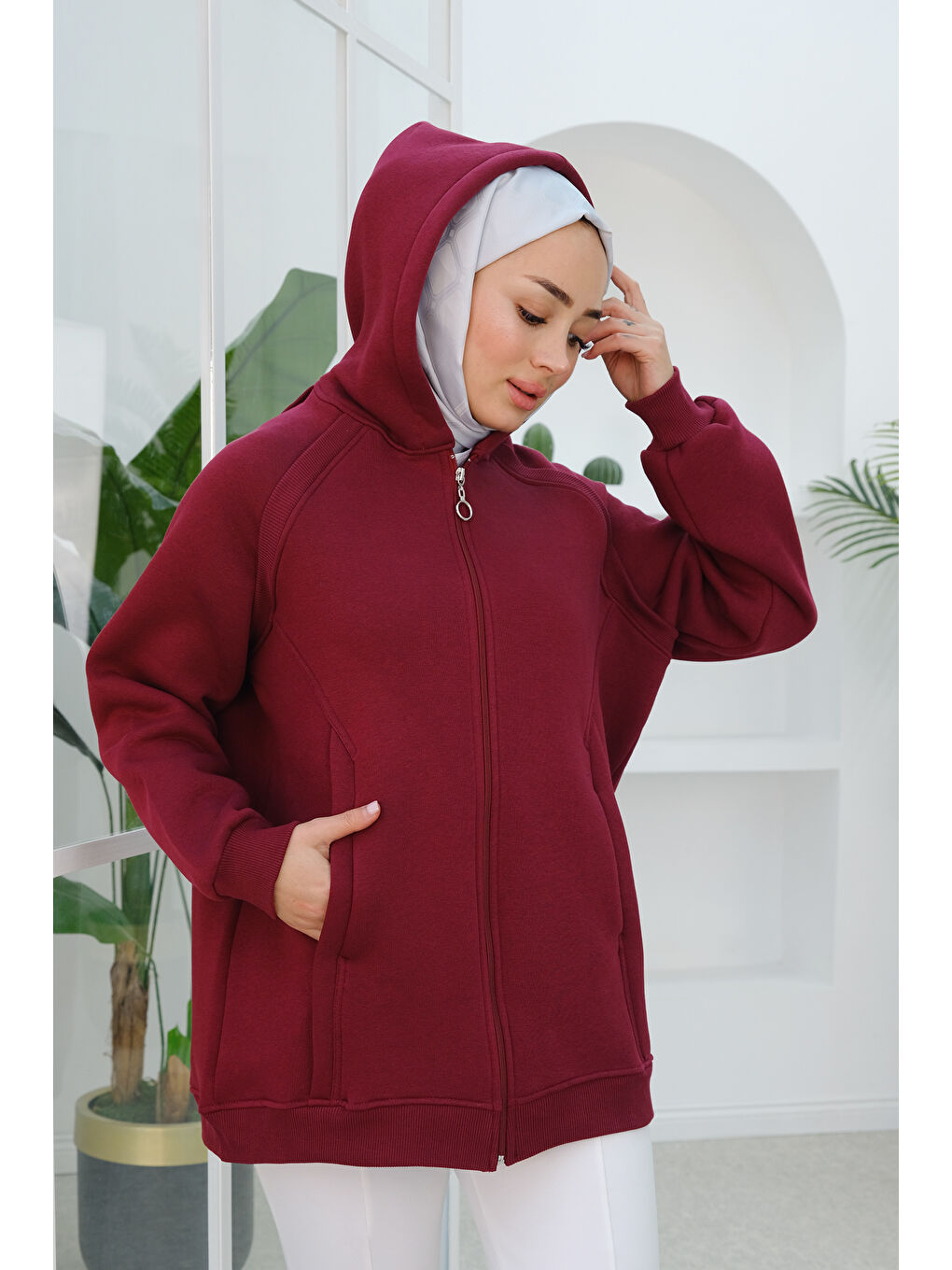 Süveter Detay Kapüşonlu  Fermuarlı Sweatshirt Bordo-1
