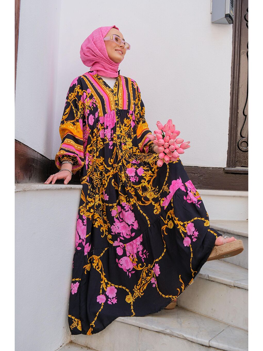 Çiçek Desen Elbise Siyah-1