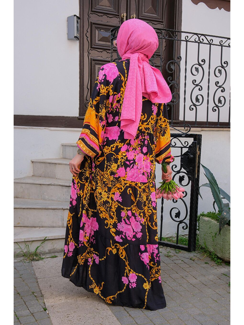 Çiçek Desen Elbise Siyah-2