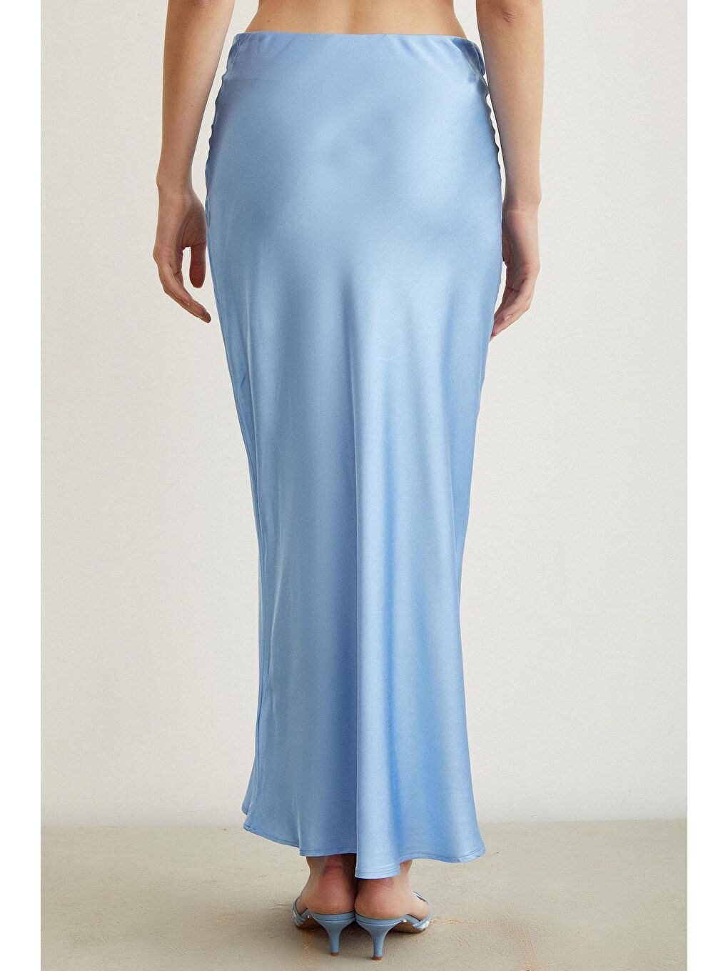 Mavi Verev Saten Etek-5