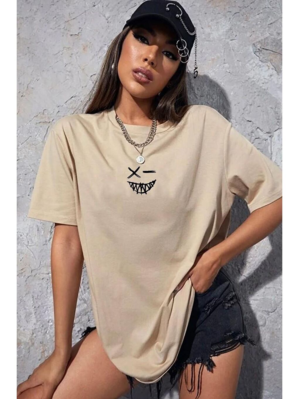 Bej Unisex Cartoon Graphic Baskılı T-shirt