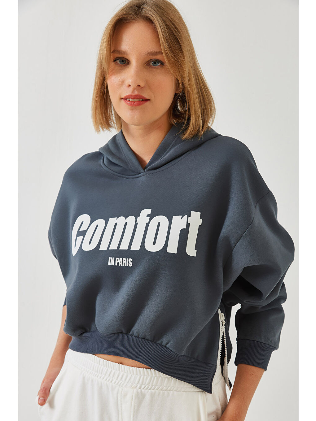 SHADE Antrasit Kadın Üç İplik Şardonlu Yanları Fermuarlı Crop Sweatshirt