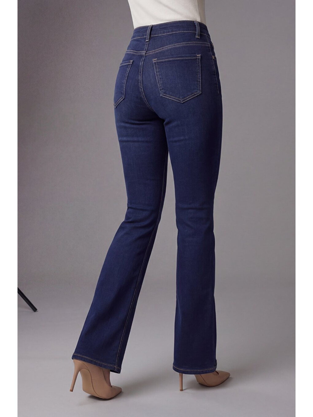 Mavi Kadın Yüksek Bel Jean Pantolon İspanyol Paça Rahat Kalıp Denim-1