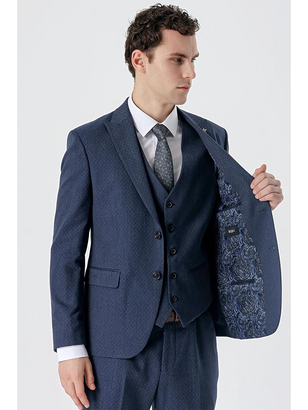 Koyu Lacivert Kırlangıç Yaka Yelekli 6 Drop Slim Fit Dar Kesim Klasik Takım Elbise 1001235168-2