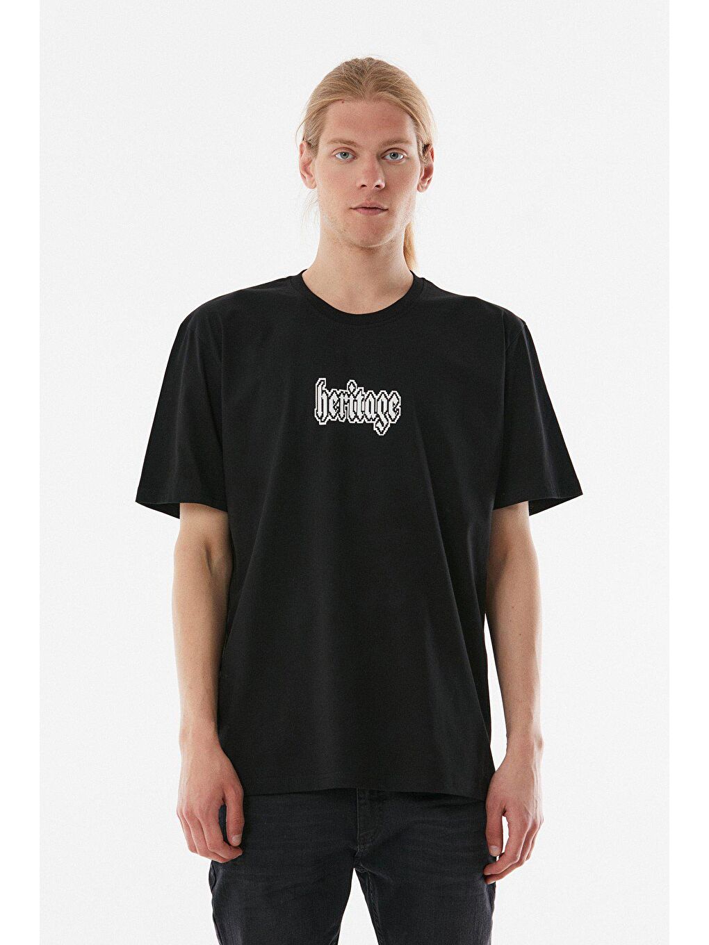 Siyah Baskılı Bisiklet Yaka Oversize Tişört-4