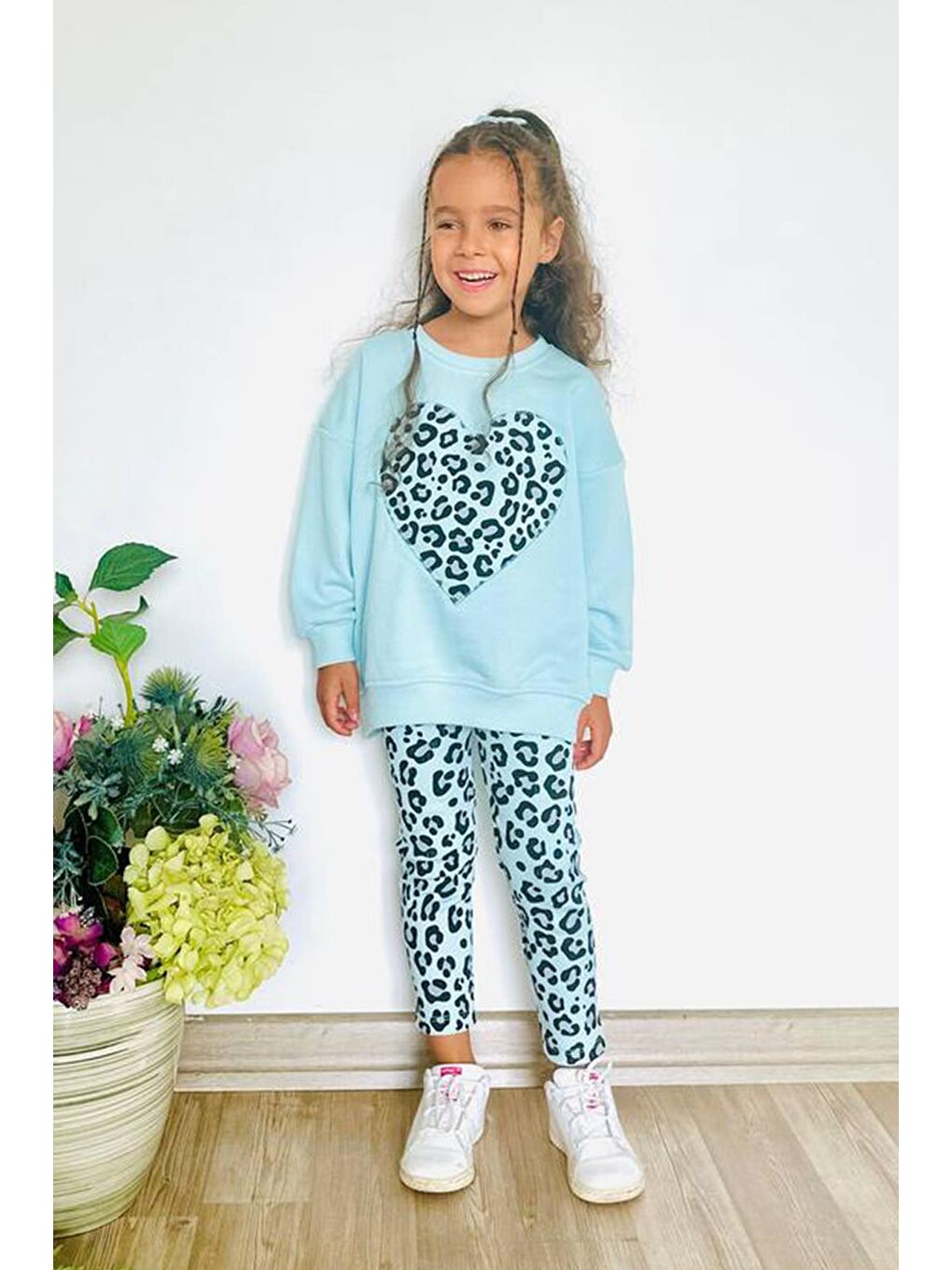 Mavi Kız Çocuk 3 İplik Pamuklu Kumaş Kalp Detaylı Sweatshirt Ve Tayt Alt Üst Takım-1