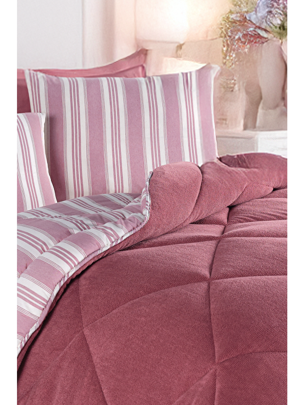 UPSTYLE Uyku Seti Wellsoft Yorganlı Pofuduk 3 Parça Tek Kişilik Soft Line Bordo - 2