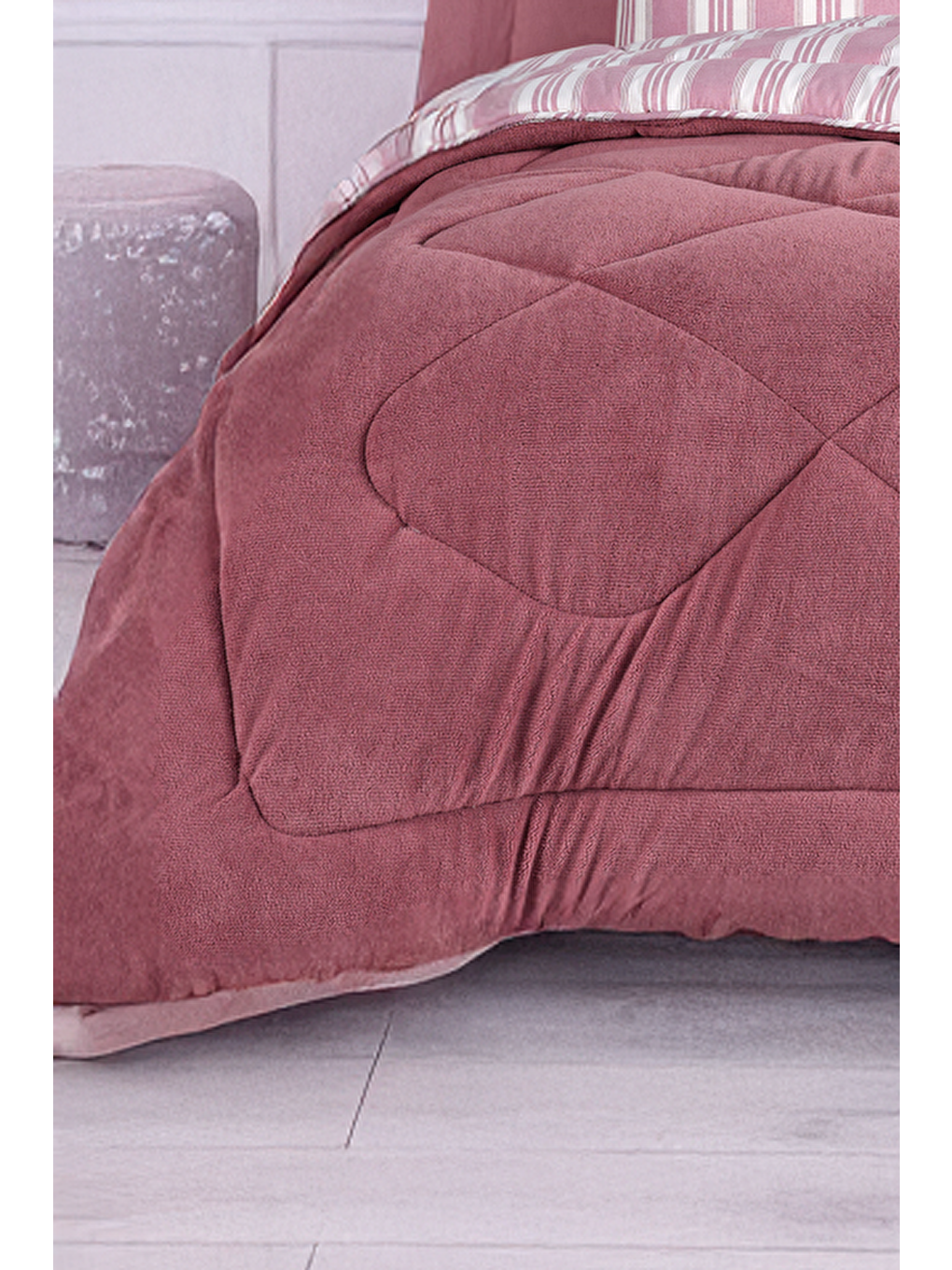 Wellsoft Yorgan Çift Kişilik Soft Line Bordo-1