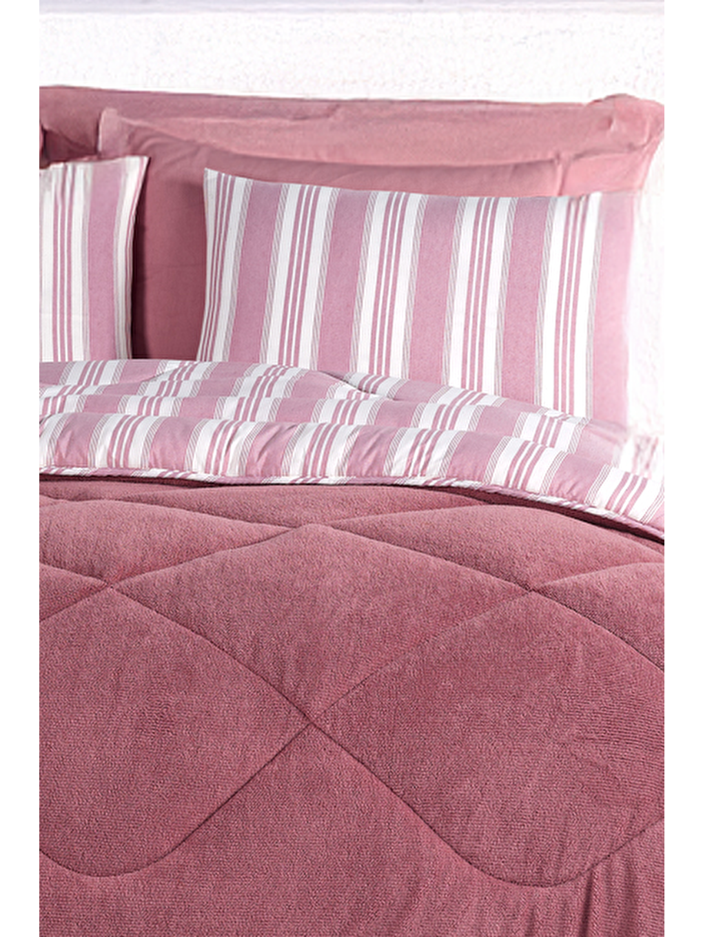 Wellsoft Yorgan Çift Kişilik Soft Line Bordo-2