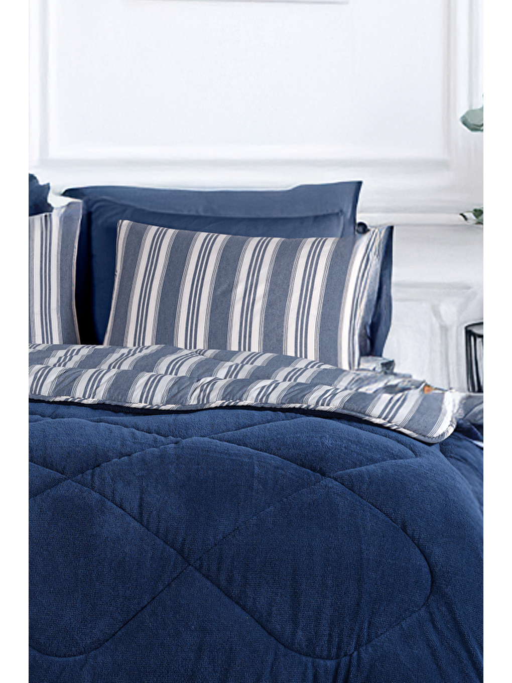 UPSTYLE Wellsoft Yorgan Çift Kişilik Soft Line Lacivert - 2