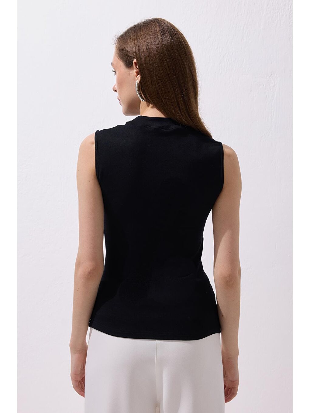 Sıfır Kol Elastanlı Pamuk Bady Siyah-4