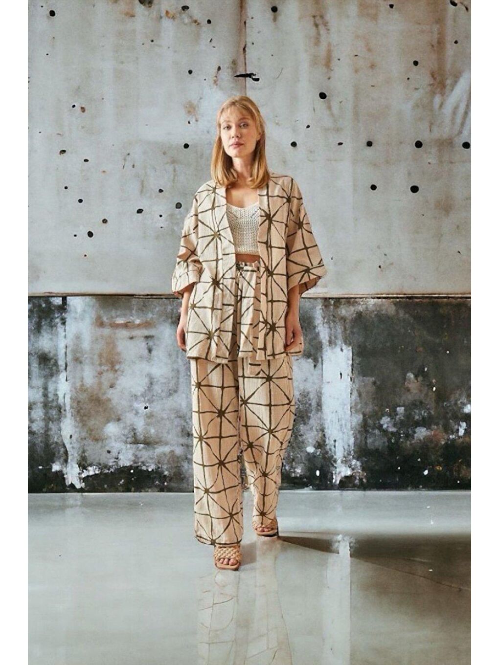 Kahverengi Kısa Kollu Kareli Desen Kimono TAKIM-1