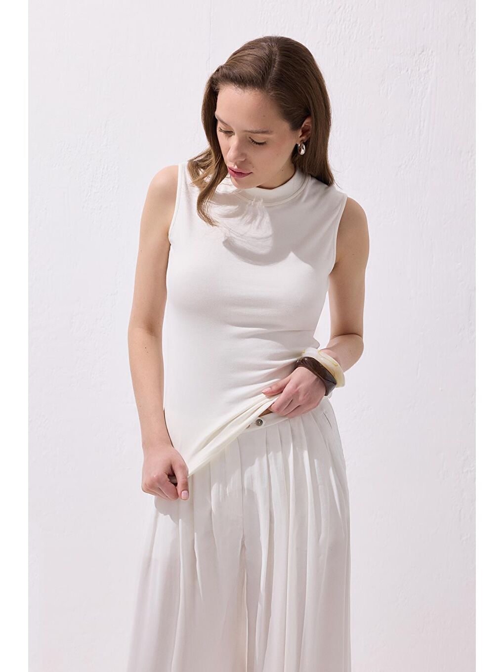 Sıfır Kol Elastanlı Pamuk Bady Ekru-3