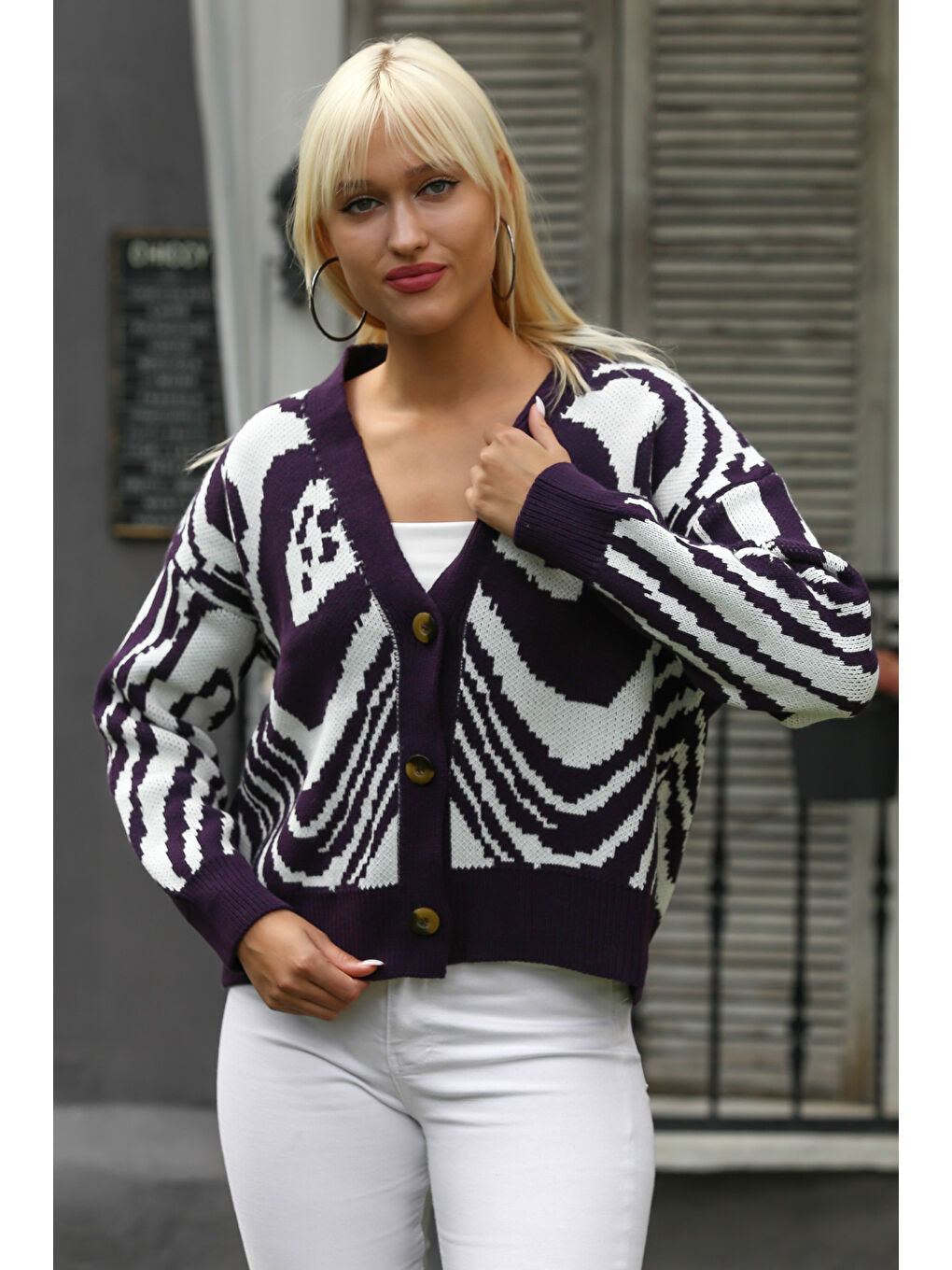 Kadın Koyu Mor Uzun Kol Düğmeli Midi Oversize Akrilik Triko Hırka-3