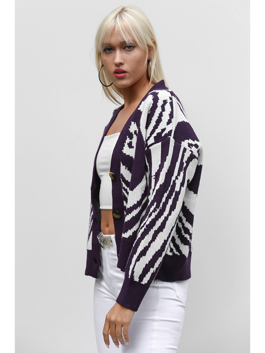 Kadın Koyu Mor Uzun Kol Düğmeli Midi Oversize Akrilik Triko Hırka-5