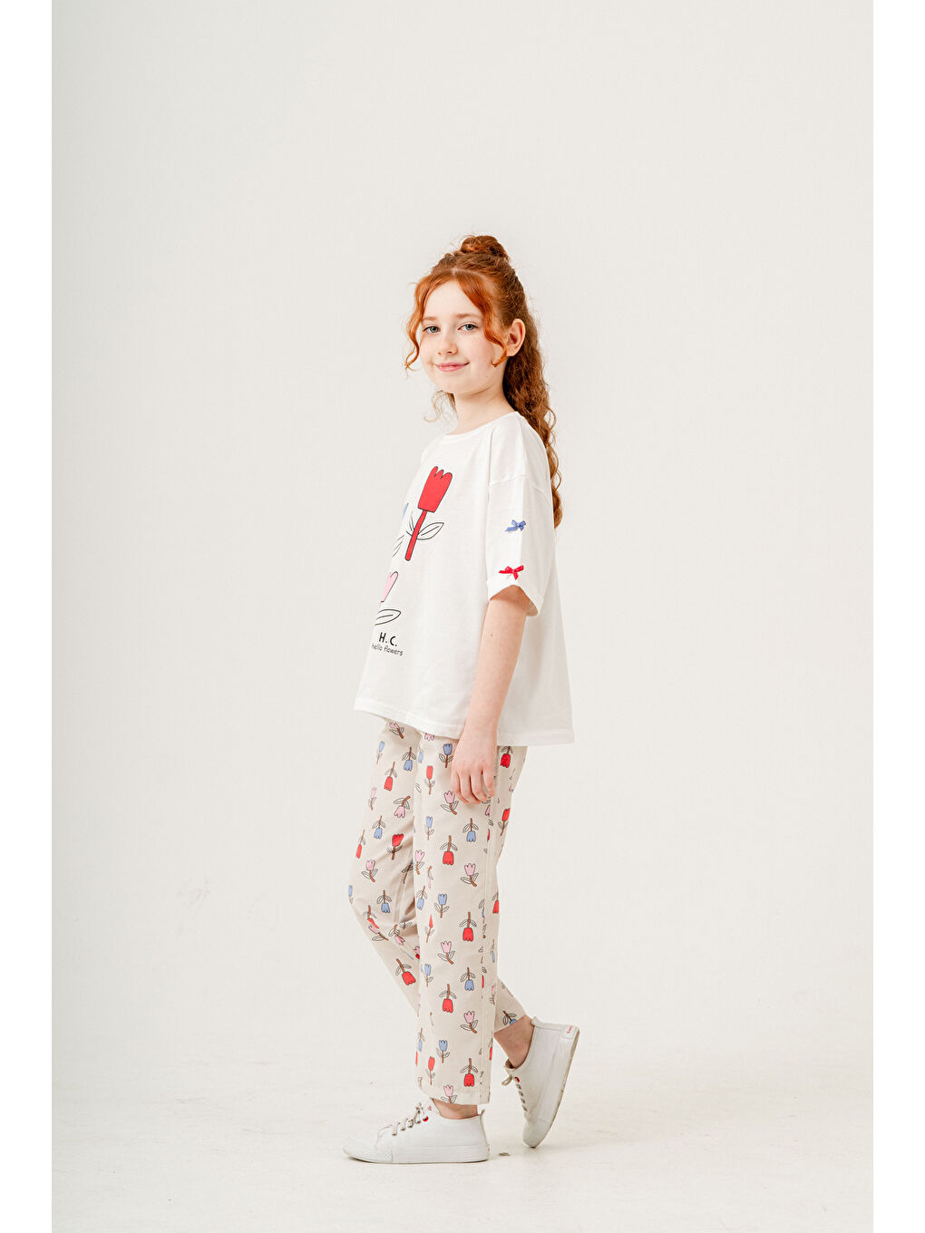 Kırmızı Kız Çocuk Lale Baskılı Alt-Üst Takım (Pantolon+Tişört) P1011-1