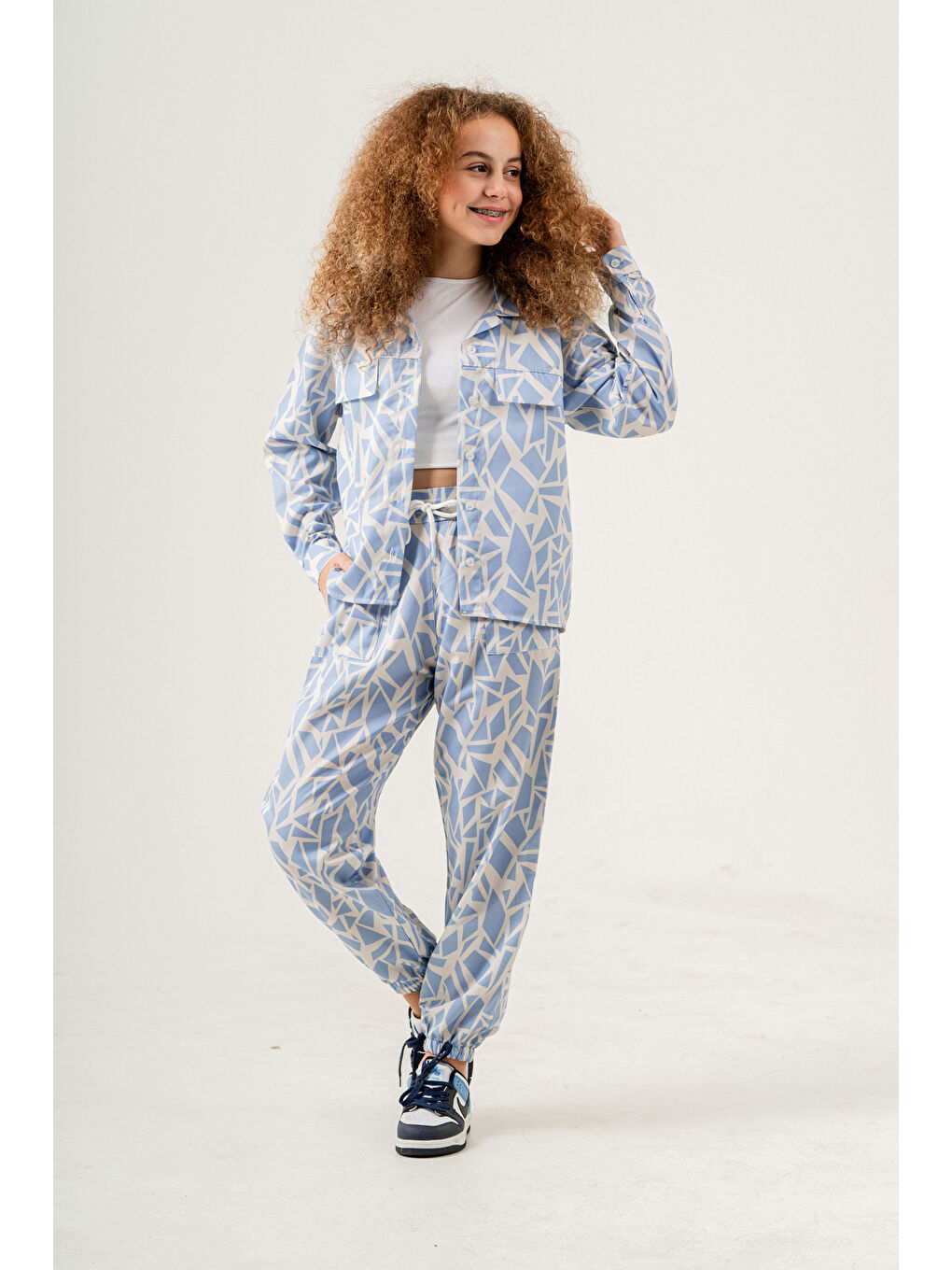 Mavi Kız Çocuk Rotasyon Desenli Alt-Üst Takım (Jogger Pantolon+Gömlek) P1019-1