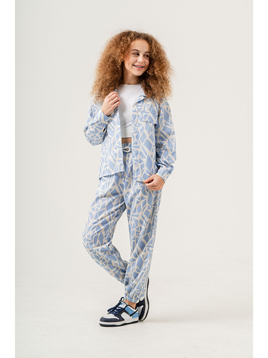 Mavi Kız Çocuk Rotasyon Desenli Alt-Üst Takım (Jogger Pantolon+Gömlek) P1019-2