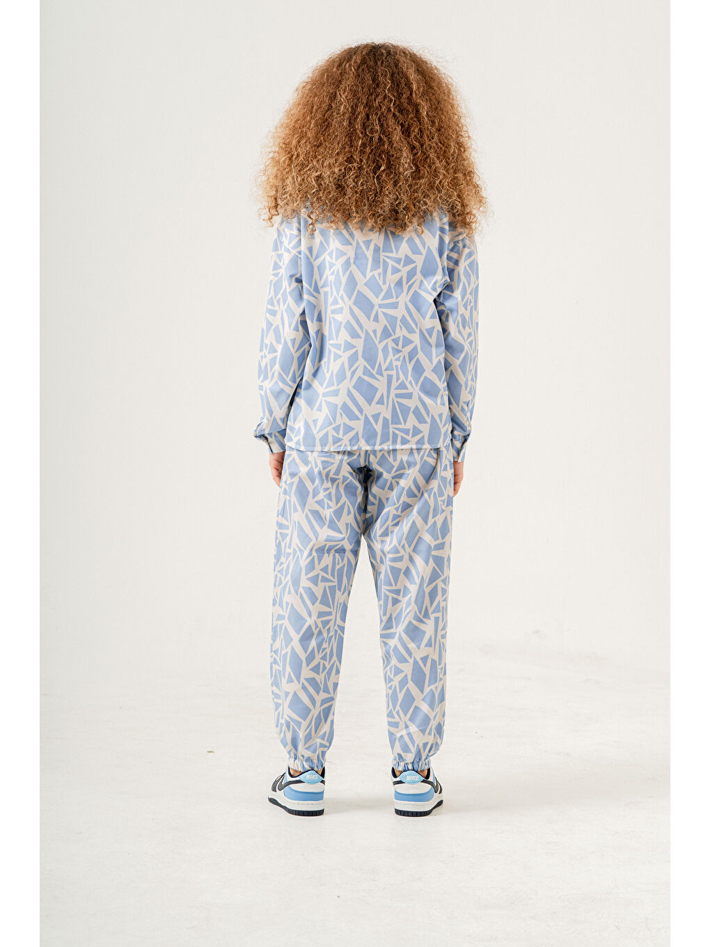 Mavi Kız Çocuk Rotasyon Desenli Alt-Üst Takım (Jogger Pantolon+Gömlek) P1019-3