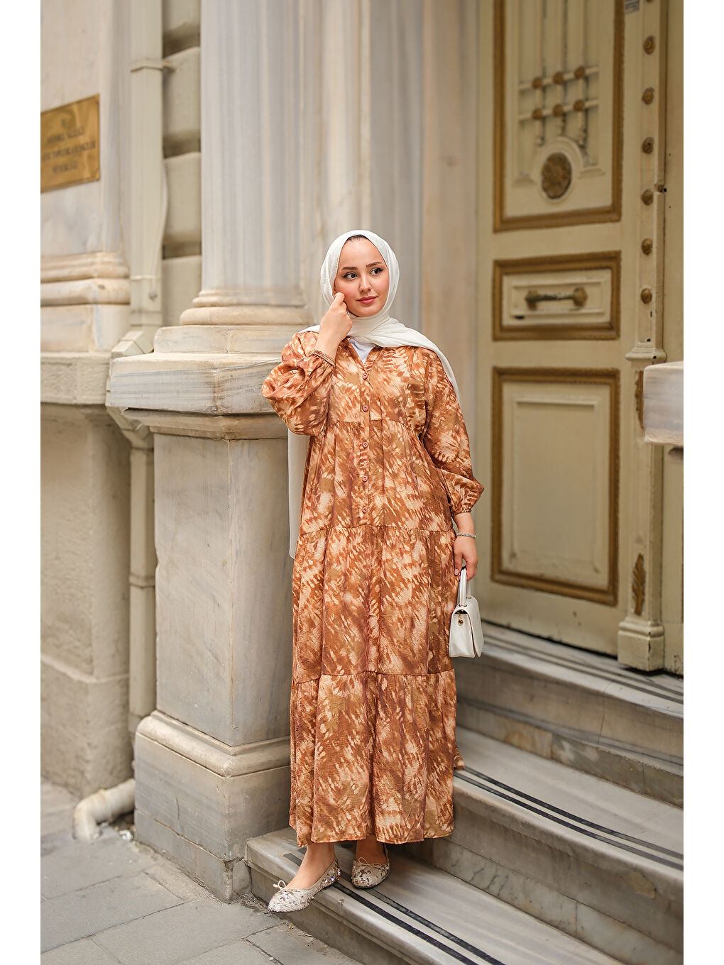 Bej Kadın Batik Desen Elbise Vizon