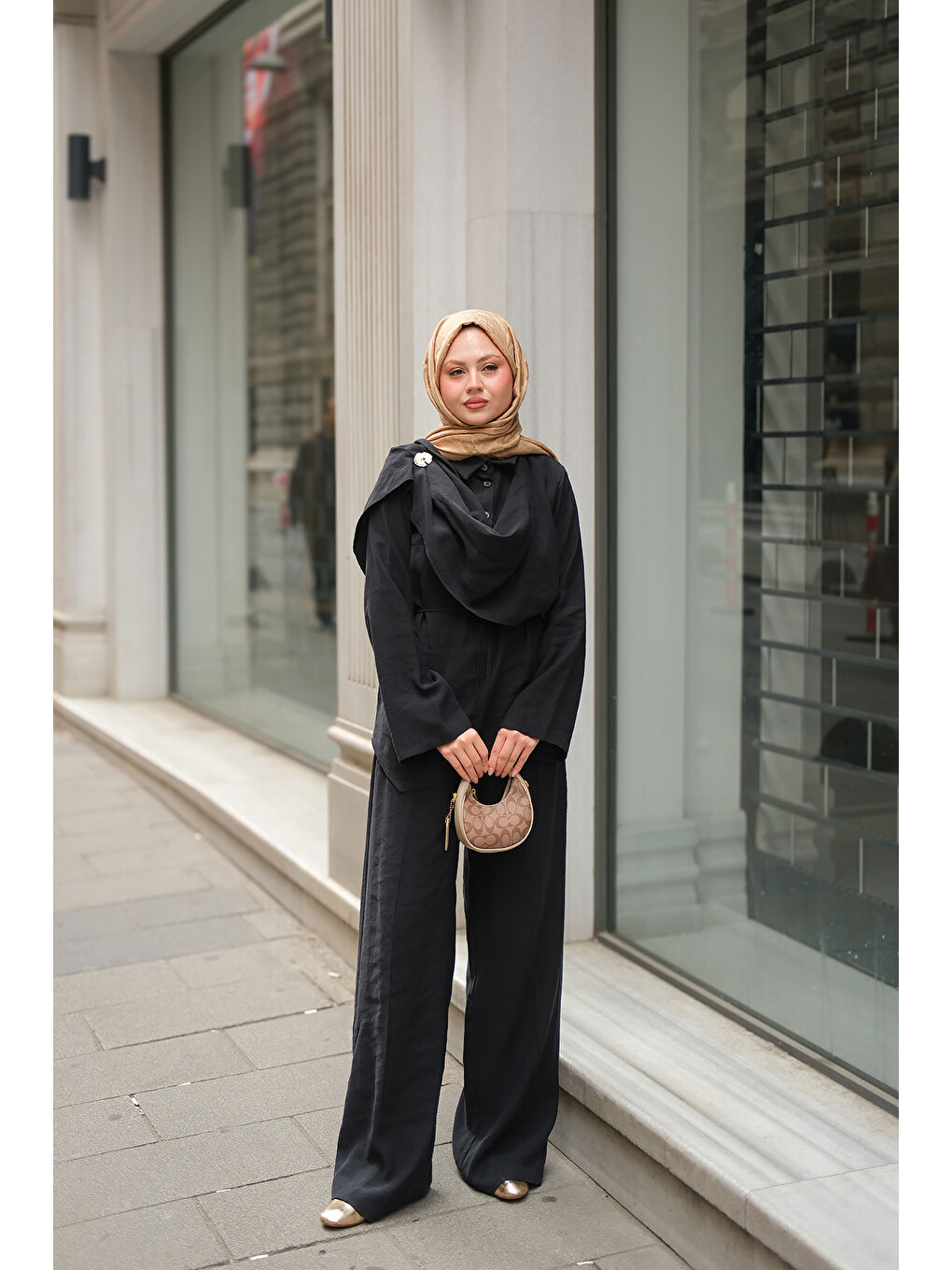 Kadın Begonya Takım Siyah