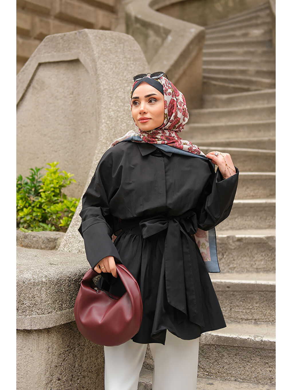 Kadın Uzun Kuşaklı Gömlek Siyah-2