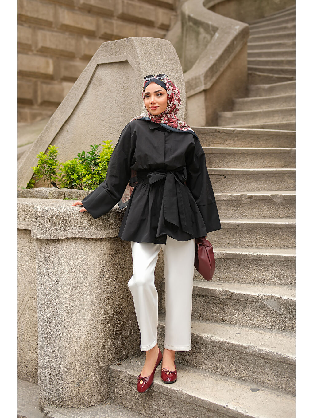 Kadın Uzun Kuşaklı Gömlek Siyah-4