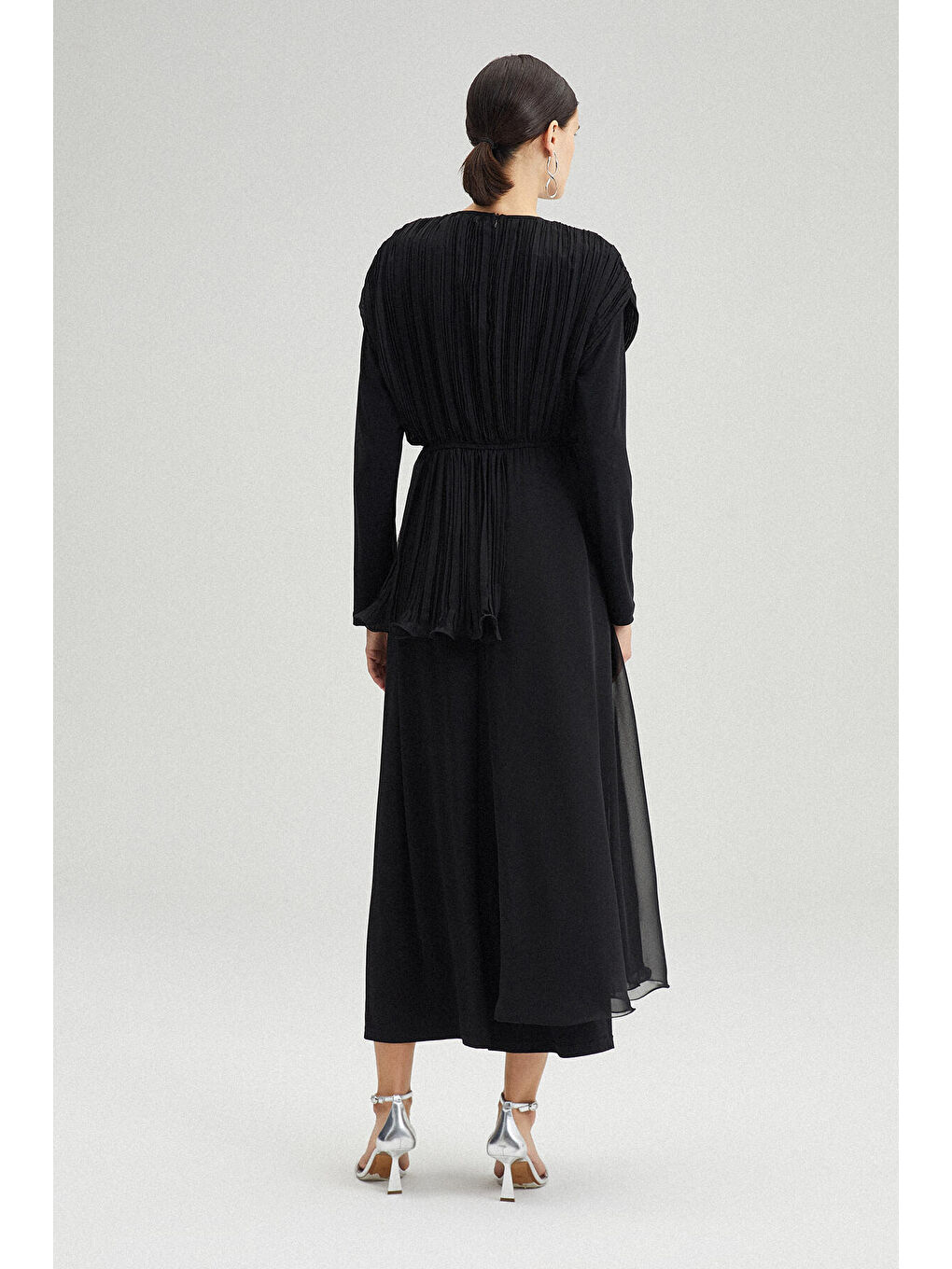 Siyah ASİMETRİK PİLİSELİ ŞİFON TUNİK-5