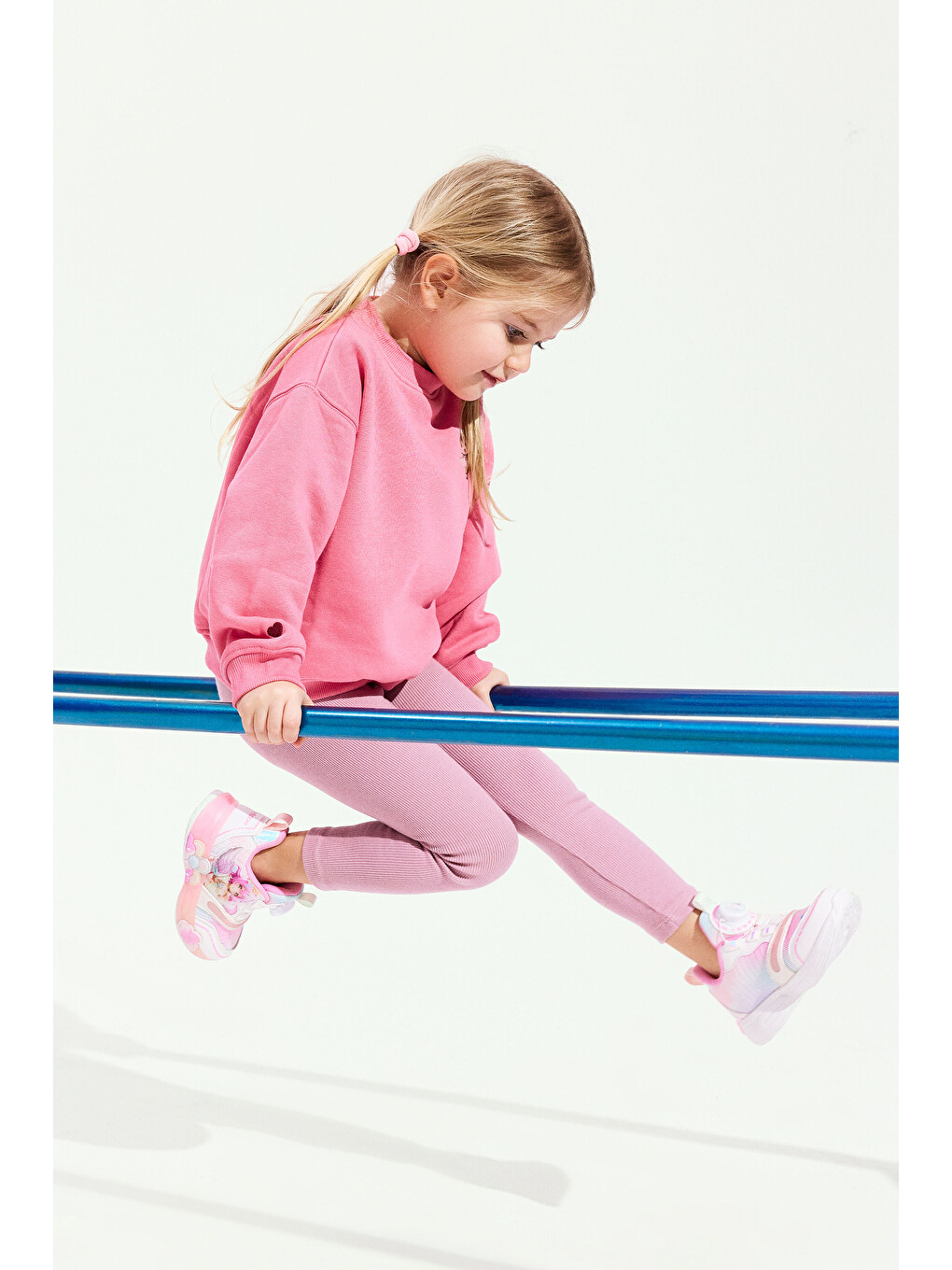 Yusi Işıklı Kız Okul Öncesi Beyaz Sneaker