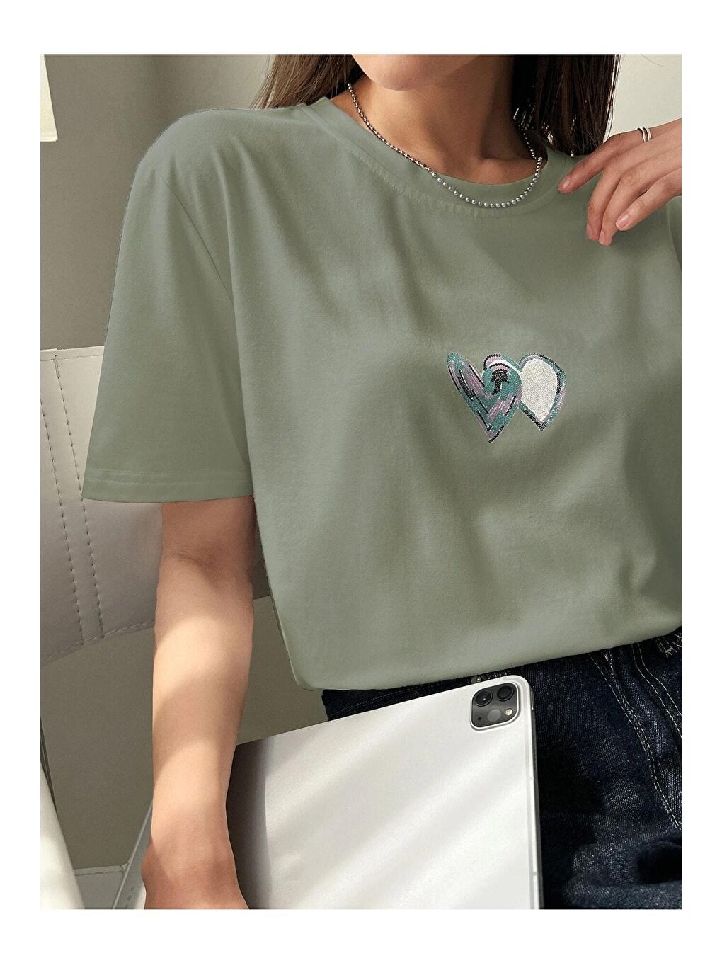 Kadın Çağla Yeşili Çift Heart Baskılı Oversize Tişört