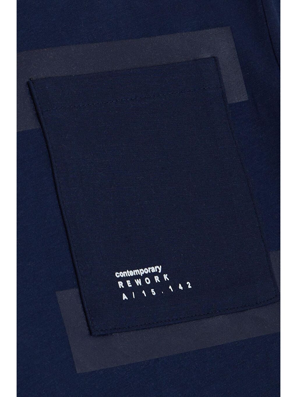 Erkek Çocuk Tişört Cepli Yazı Baskılı Lacivert (9-12 Yaş)-3