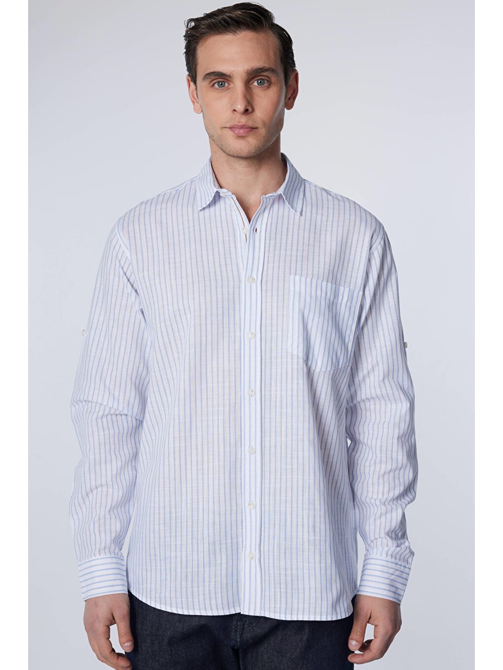 Erkek Regular Fit Klasik Kesim %100 Pamuk Keten Doku Tek Cepli Çizgili Beyaz Gömlek-2