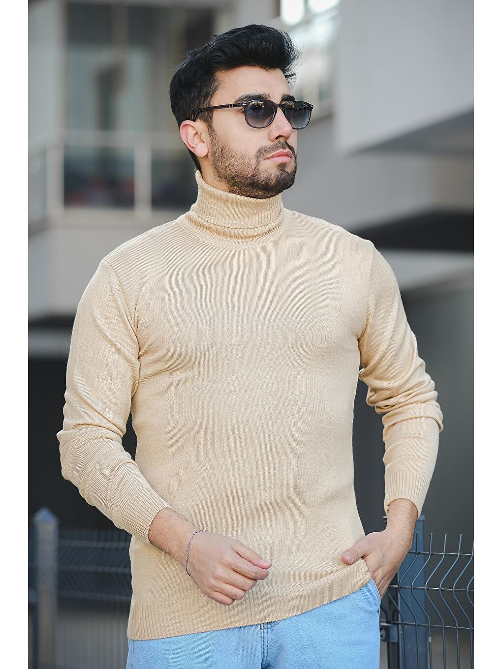 Ekru Pamuk Slim Fit Erkek Tam Balıkçı Boğazlı Kazak