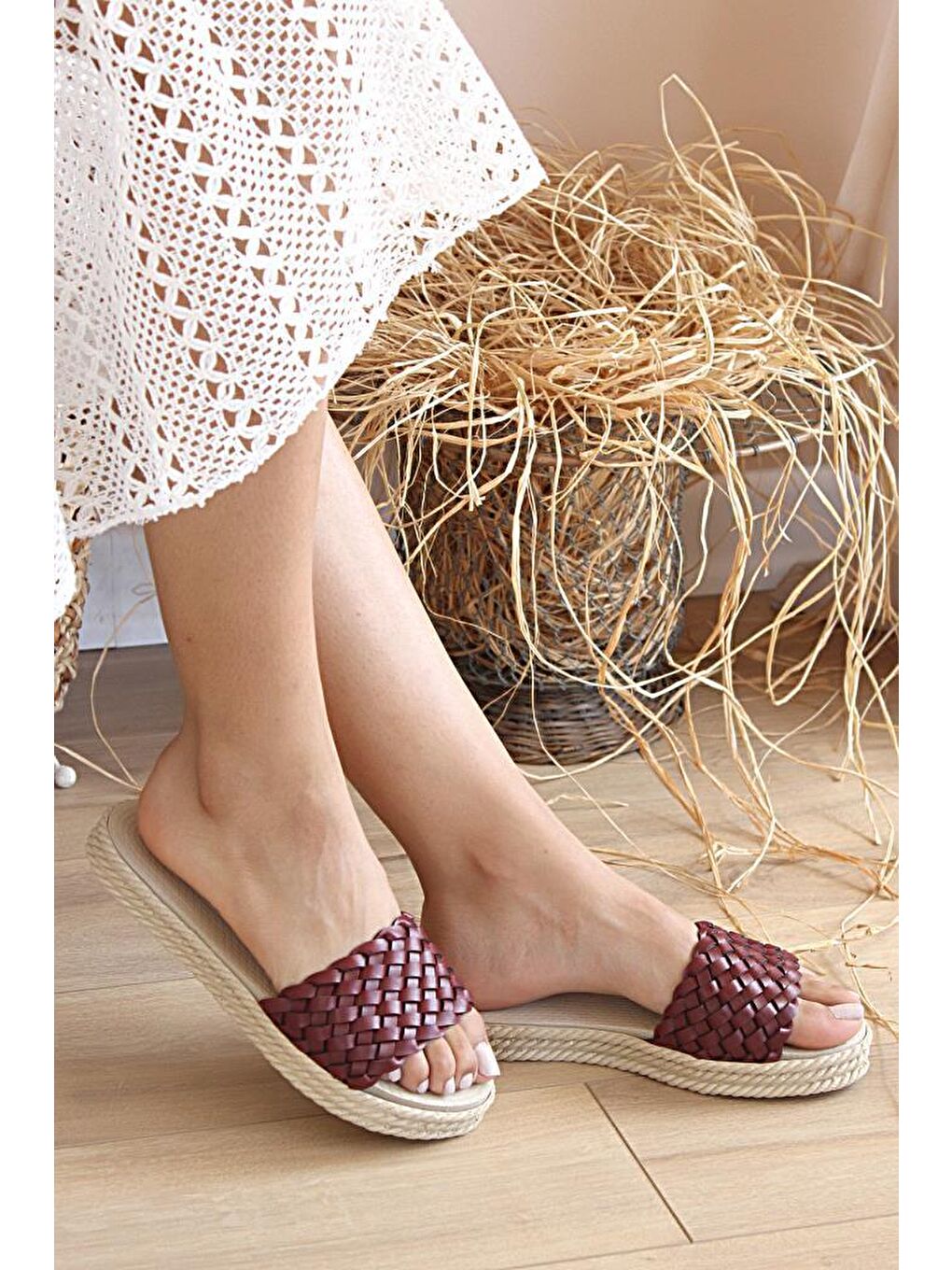 Hasır Düz Taban Örgülü Kadın Terlik A1907-20Bordo