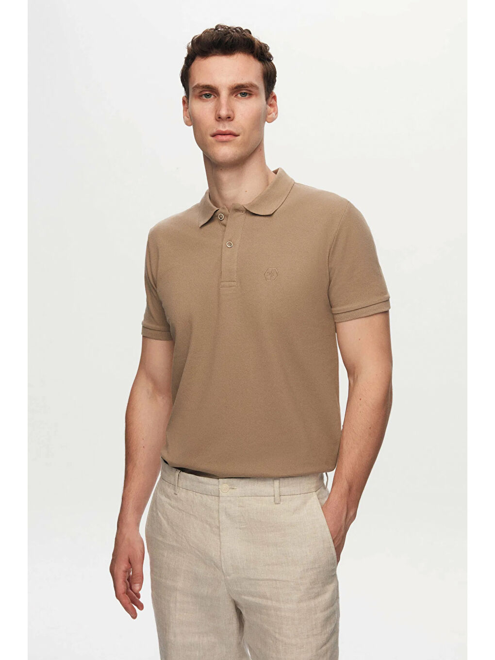 Bej Slim Fit Vizon Kutulu Polo Yaka Tişört