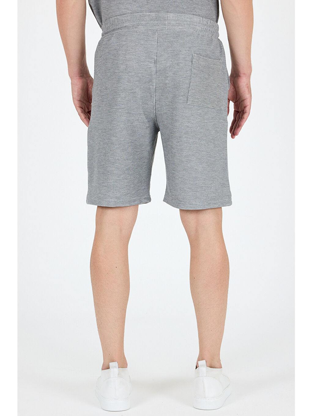 Gri Erkek Kapri Şort Gift Model – Rahat Kesim, Cepli, Yazlık Günlük Spor Şort 9412-4