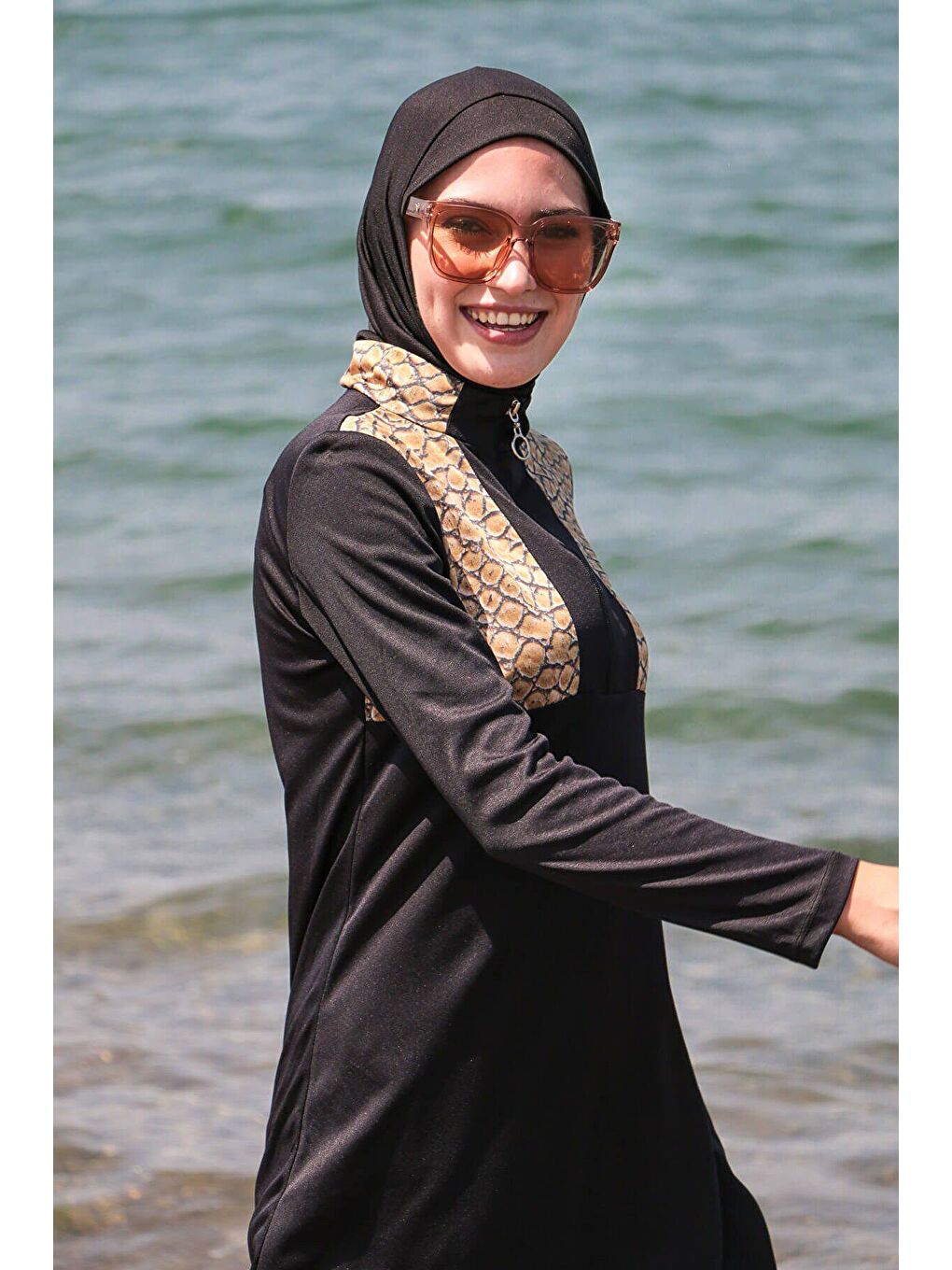 Siyah Tam Kapalı Tesettür Mayo-1