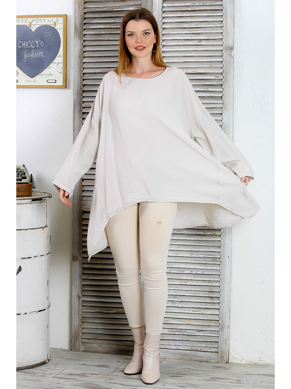 İtalyan Bej Yuvarlak Yaka Uzun Kol Casual Keten Karışımlı Asimetrik Örme Tunik-5