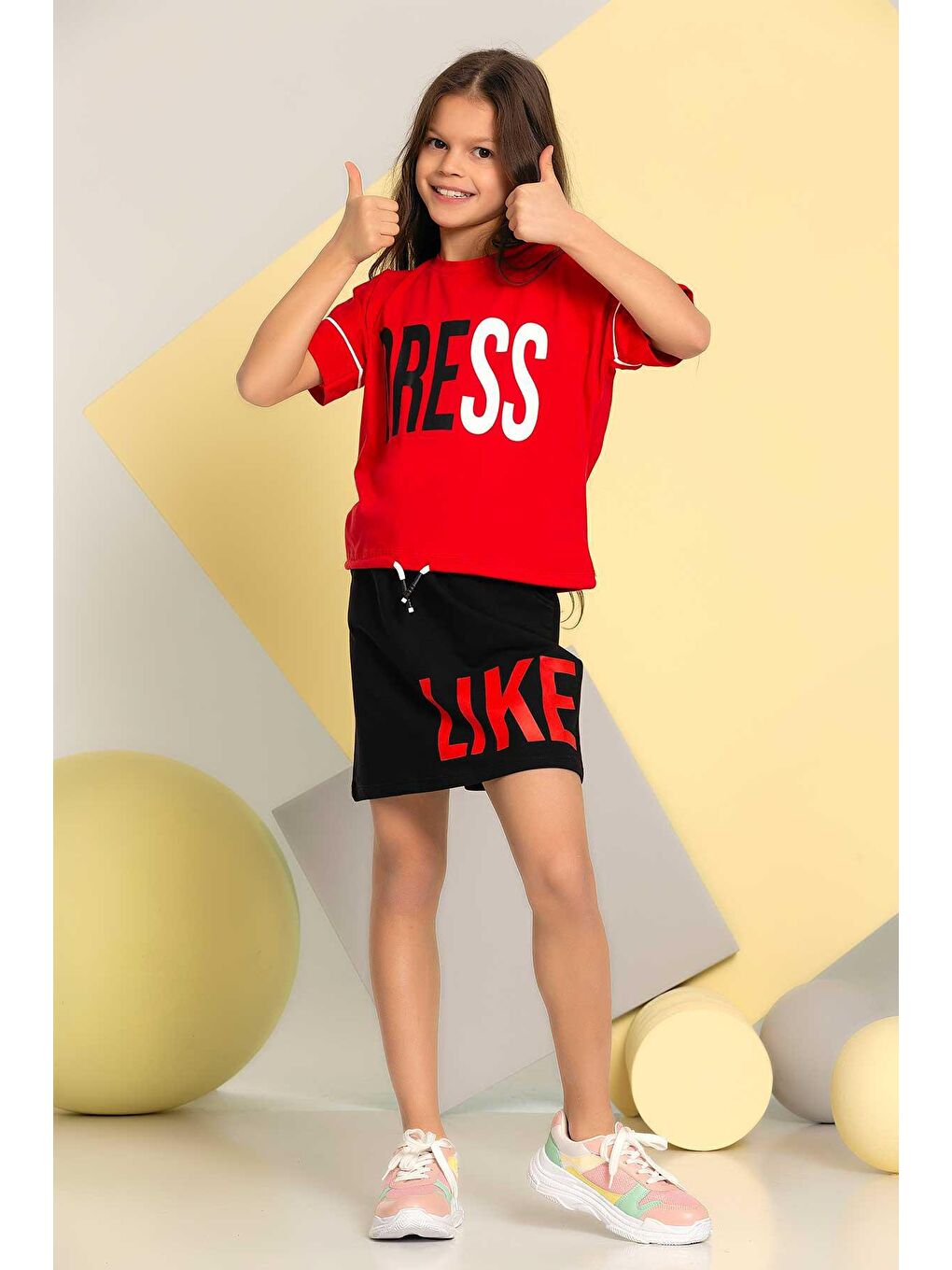 Kırmızı Kız Çocuk Etekli Takım Cepli Etek Basic Tshirt 5-9 Yaş